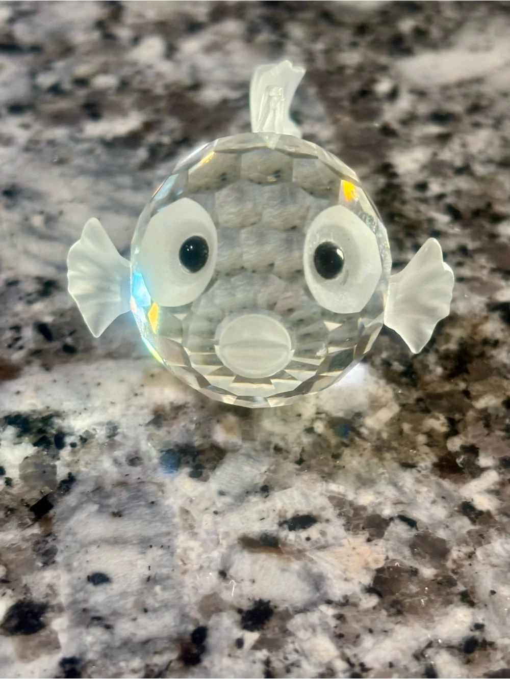 Vintage Swarovski Crystal Puffer Fish Figurine - Picture 1 of 10